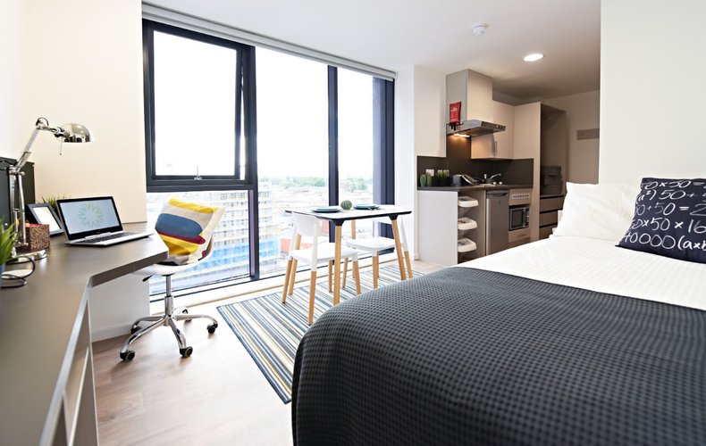 Modern Student in Bagot Street, Birmingham BestStudentHalls