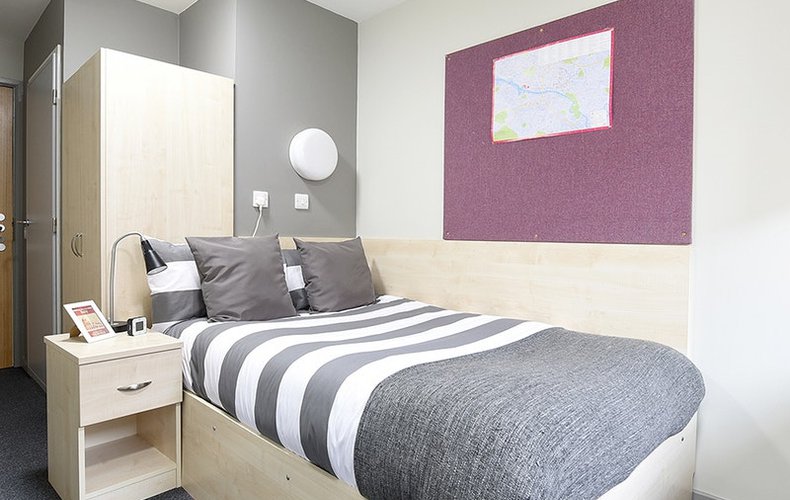 Buchanan View, Glasgow Premier Student