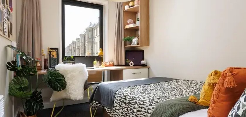 Image of Chalmers Street, Edinburgh