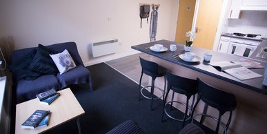 Image of College Court, Stoke-on-Trent