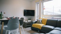 iQ Fiveways House