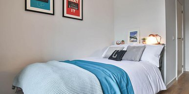 Image of iQ Knight House