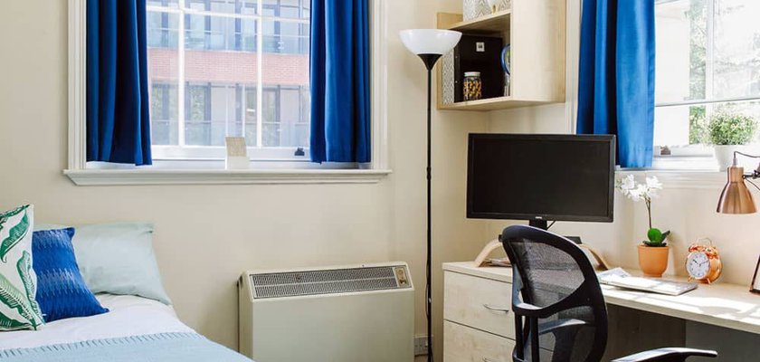 Image of Queen's Hospital Close