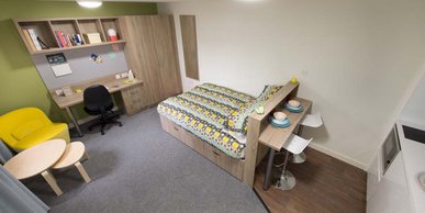 Image of Selly Oak Court, Birmingham