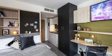 Image of The Lyra, London