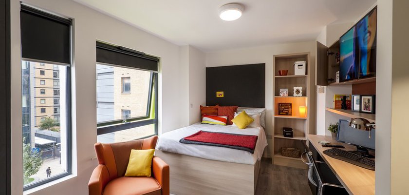 Image of The Lyra, London