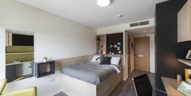 Image of The Lyra, London