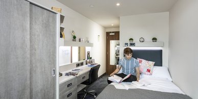 Image of Triumph House, Nottingham