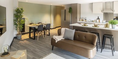 Image of Zenith, Cardiff